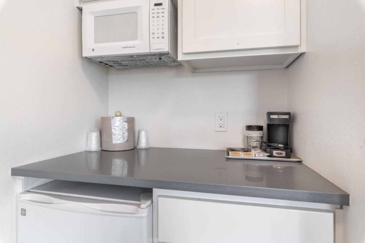 Marshall Suites Bainbridge Island Buitenkant foto