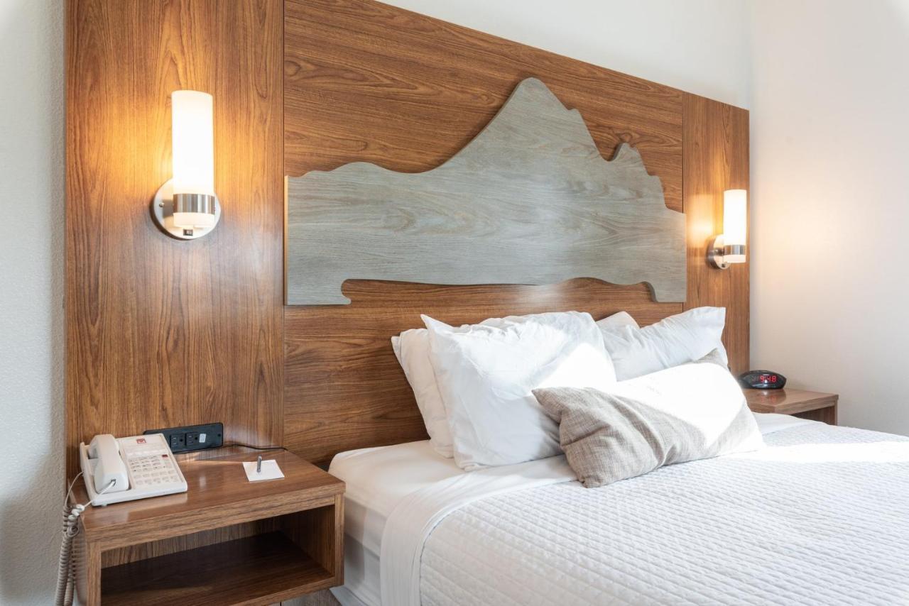 Marshall Suites Bainbridge Island Buitenkant foto
